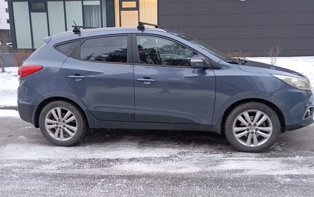 Hyundai ix35 I рестайлинг, 2011 год, 1 050 000 рублей, 2 фотография