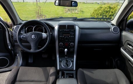 Suzuki Grand Vitara, 2010 год, 1 095 000 рублей, 18 фотография