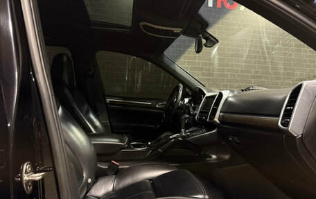 Porsche Cayenne III, 2011 год, 2 115 000 рублей, 17 фотография