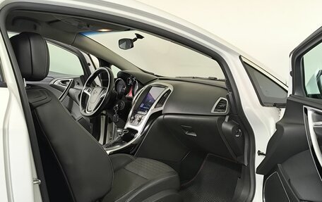 Opel Astra J, 2013 год, 790 000 рублей, 9 фотография