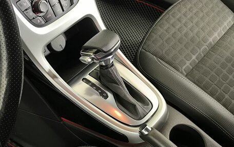 Opel Astra J, 2013 год, 790 000 рублей, 13 фотография