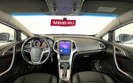 Opel Astra J, 2013 год, 790 000 рублей, 11 фотография