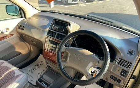 Toyota Gaia, 2001 год, 499 999 рублей, 11 фотография