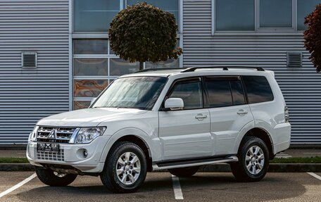 Mitsubishi Pajero IV, 2014 год, 2 035 000 рублей, 1 фотография