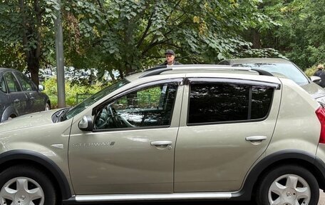 Renault Sandero I, 2012 год, 700 000 рублей, 2 фотография