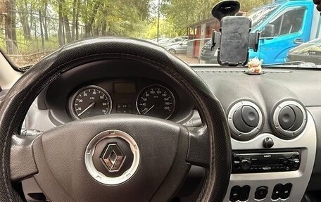 Renault Sandero I, 2012 год, 700 000 рублей, 13 фотография