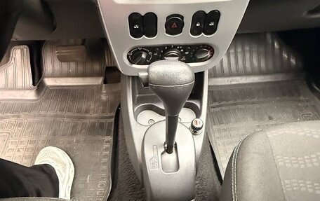 Renault Sandero I, 2012 год, 700 000 рублей, 14 фотография