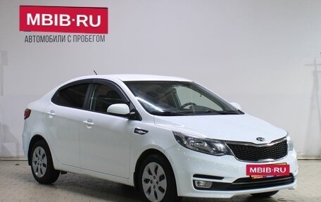 KIA Rio III рестайлинг, 2017 год, 999 000 рублей, 3 фотография