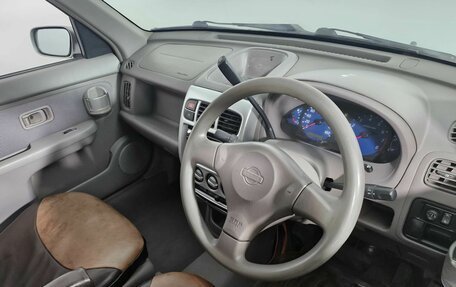 Nissan Cube II, 2002 год, 199 000 рублей, 14 фотография