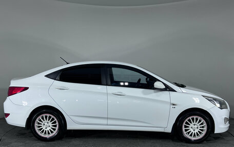 Hyundai Solaris II рестайлинг, 2015 год, 970 000 рублей, 8 фотография