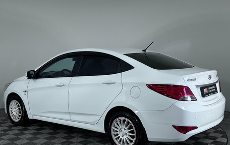 Hyundai Solaris II рестайлинг, 2015 год, 970 000 рублей, 6 фотография
