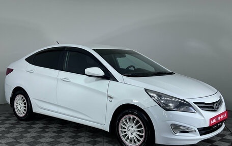 Hyundai Solaris II рестайлинг, 2015 год, 970 000 рублей, 3 фотография