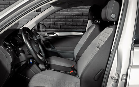 Volkswagen Tiguan II, 2021 год, 2 785 000 рублей, 10 фотография