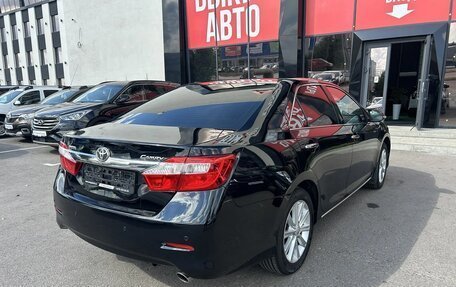 Toyota Camry, 2013 год, 1 500 000 рублей, 4 фотография