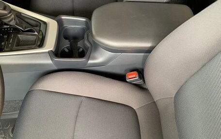 Toyota RAV4, 2025 год, 3 300 000 рублей, 18 фотография