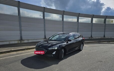 Ford Focus IV, 2019 год, 1 590 000 рублей, 3 фотография