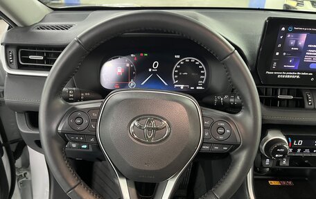 Toyota RAV4, 2025 год, 3 849 000 рублей, 13 фотография