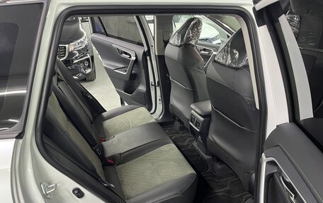 Toyota RAV4, 2025 год, 3 849 000 рублей, 23 фотография