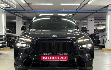 BMW X7, 2023 год, 13 499 900 рублей, 2 фотография