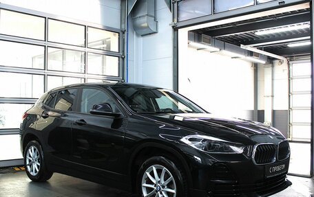 BMW X2, 2021 год, 1 830 000 рублей, 3 фотография