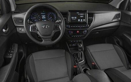 Hyundai Solaris II рестайлинг, 2021 год, 1 399 000 рублей, 7 фотография