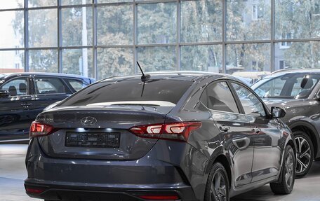 Hyundai Solaris II рестайлинг, 2021 год, 1 399 000 рублей, 6 фотография