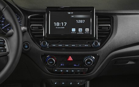 Hyundai Solaris II рестайлинг, 2021 год, 1 399 000 рублей, 16 фотография