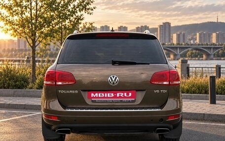 Volkswagen Touareg III, 2011 год, 1 500 000 рублей, 4 фотография