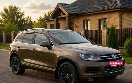 Volkswagen Touareg III, 2011 год, 1 500 000 рублей, 7 фотография