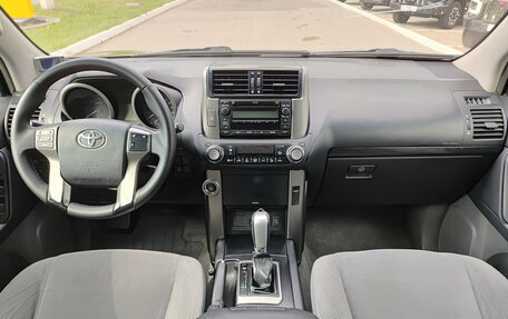 Toyota Land Cruiser Prado 150 рестайлинг 2, 2012 год, 2 200 000 рублей, 14 фотография
