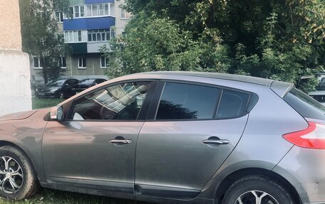 Renault Megane III, 2011 год, 650 000 рублей, 11 фотография