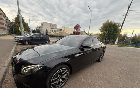 Mercedes-Benz E-Класс, 2017 год, 2 900 000 рублей, 14 фотография
