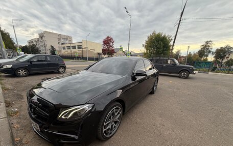 Mercedes-Benz E-Класс, 2017 год, 2 900 000 рублей, 15 фотография