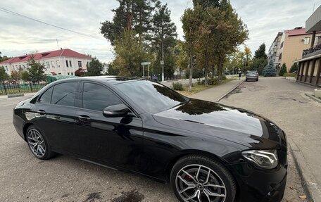 Mercedes-Benz E-Класс, 2017 год, 2 900 000 рублей, 17 фотография