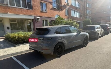 Porsche Cayenne III, 2021 год, 10 650 000 рублей, 7 фотография