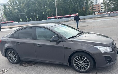 Chevrolet Cruze II, 2013 год, 545 000 рублей, 2 фотография