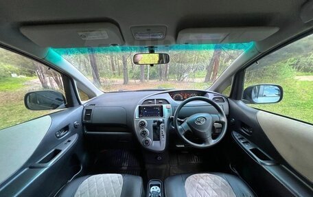 Toyota Ractis I, 2009 год, 620 000 рублей, 5 фотография