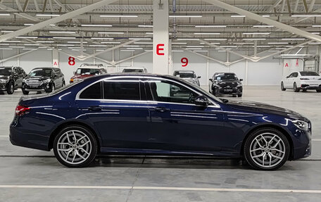 Mercedes-Benz E-Класс, 2020 год, 3 999 000 рублей, 8 фотография