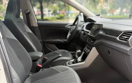 Volkswagen T-Cross I, 2022 год, 1 150 700 рублей, 10 фотография