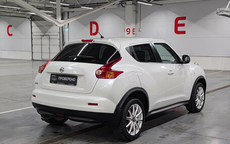 Nissan Juke II, 2014 год, 1 050 000 рублей, 9 фотография