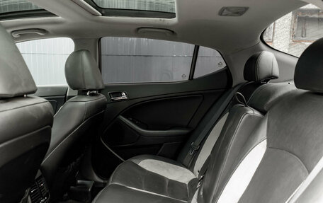 KIA Optima III, 2012 год, 1 050 000 рублей, 27 фотография