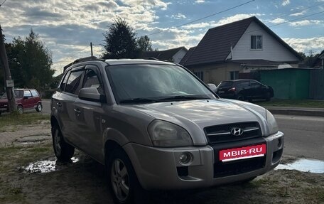 Hyundai Tucson III, 2005 год, 850 000 рублей, 1 фотография