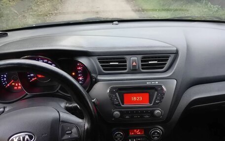 KIA Rio III рестайлинг, 2012 год, 680 000 рублей, 6 фотография