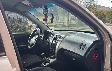 Hyundai Tucson III, 2005 год, 850 000 рублей, 2 фотография