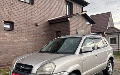Hyundai Tucson III, 2005 год, 850 000 рублей, 8 фотография