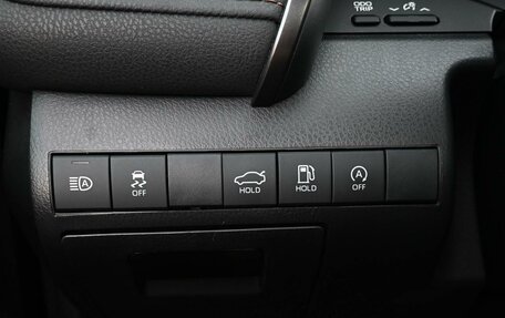 Toyota Camry, 2023 год, 3 389 000 рублей, 19 фотография