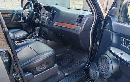 Mitsubishi Pajero IV, 2008 год, 1 450 000 рублей, 7 фотография