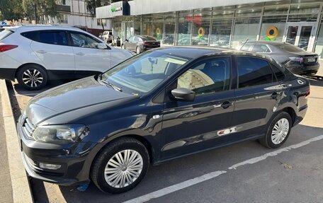 Volkswagen Polo VI (EU Market), 2015 год, 700 000 рублей, 2 фотография