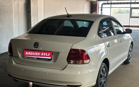 Volkswagen Polo VI (EU Market), 2018 год, 1 350 000 рублей, 3 фотография