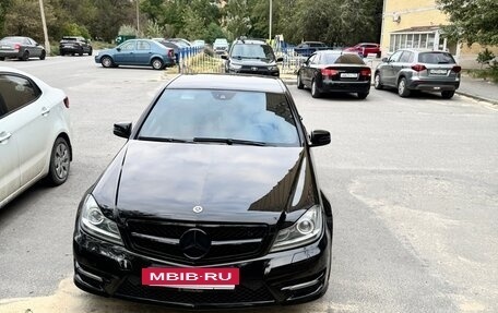 Mercedes-Benz C-Класс, 2012 год, 1 600 000 рублей, 2 фотография